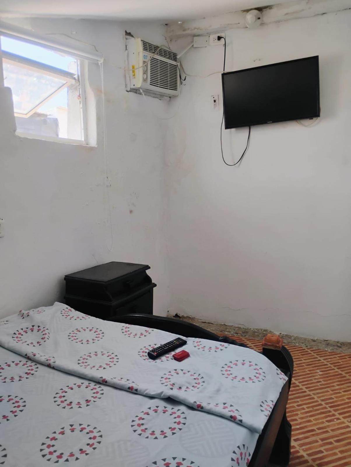 Hostal #10-33 Kartagena Zewnętrze zdjęcie