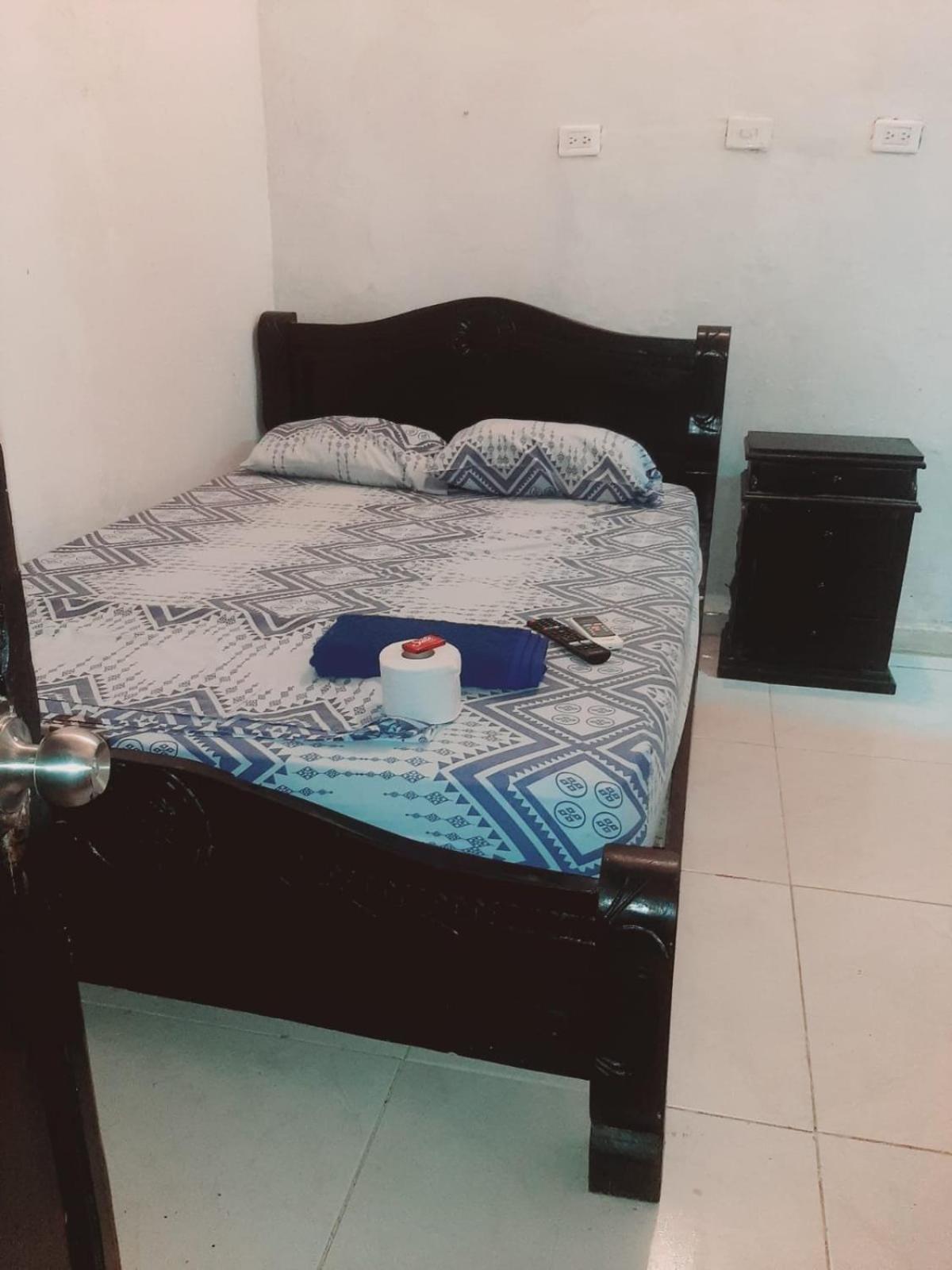 Hostal #10-33 Kartagena Zewnętrze zdjęcie