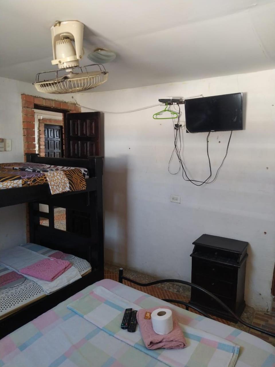 Hostal #10-33 Kartagena Zewnętrze zdjęcie